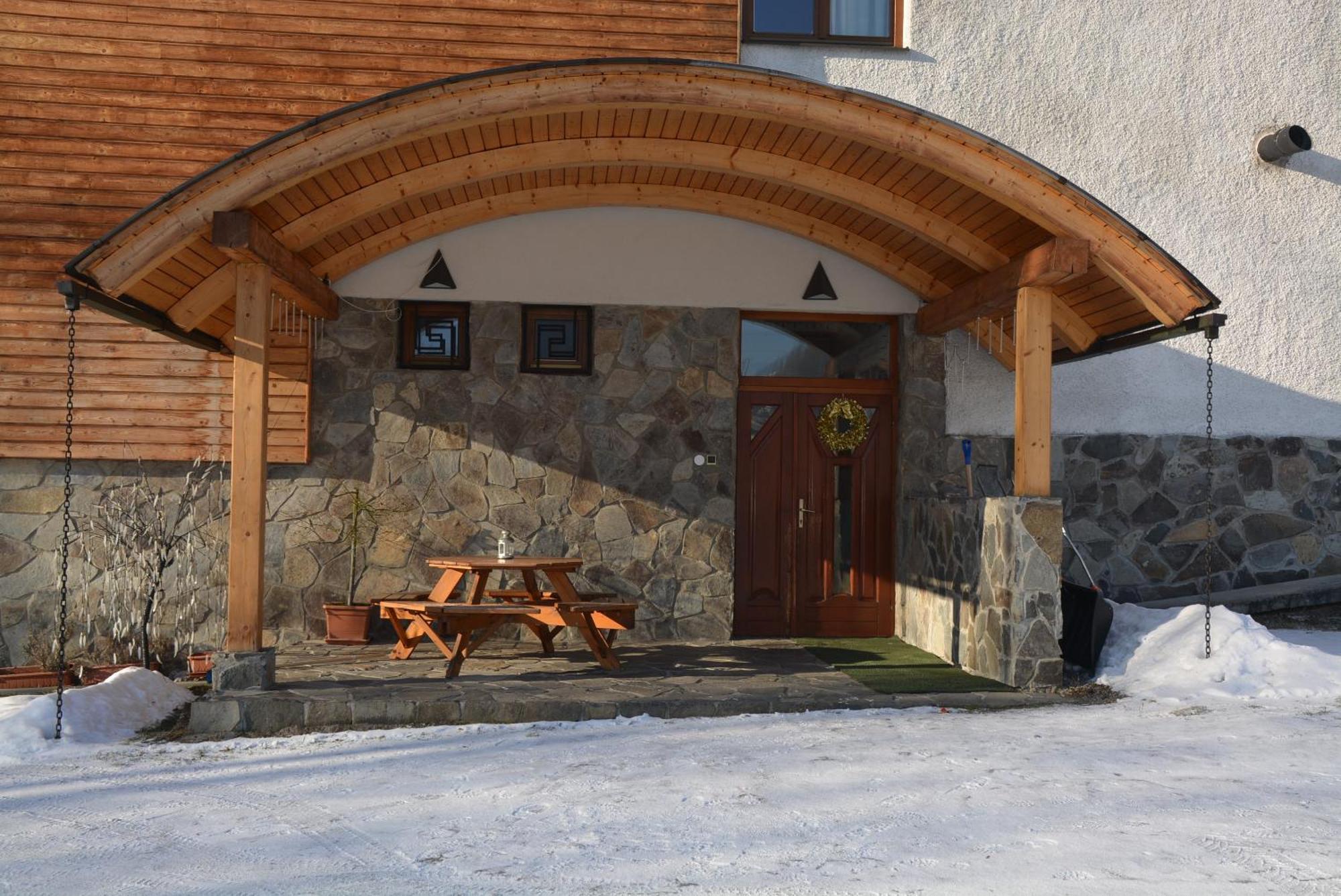 Hotel Brainy Krasno nad Kysucou Exterior photo